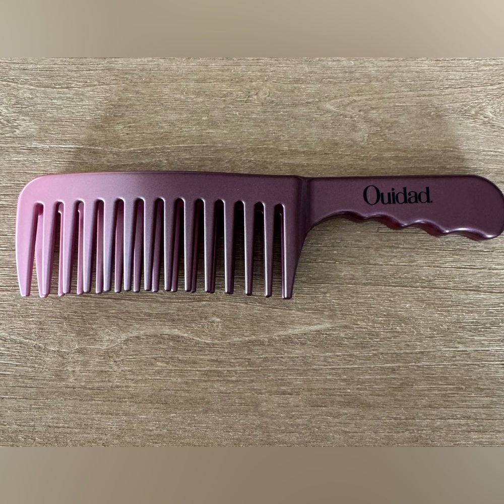 Ouidad Double Row Detangler brush